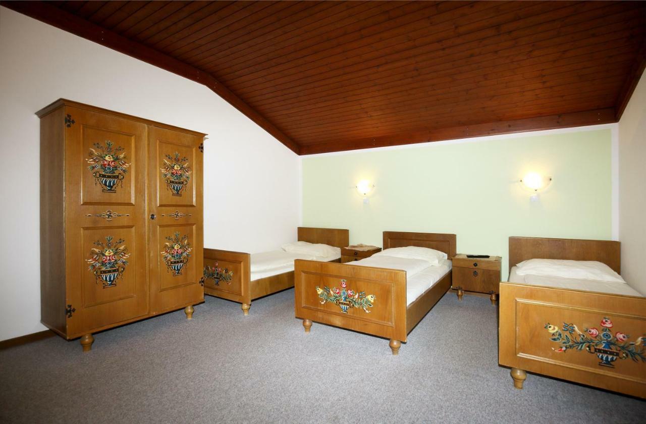 Dorfgasthof Hotel Staberhof Kellerberg Exteriör bild