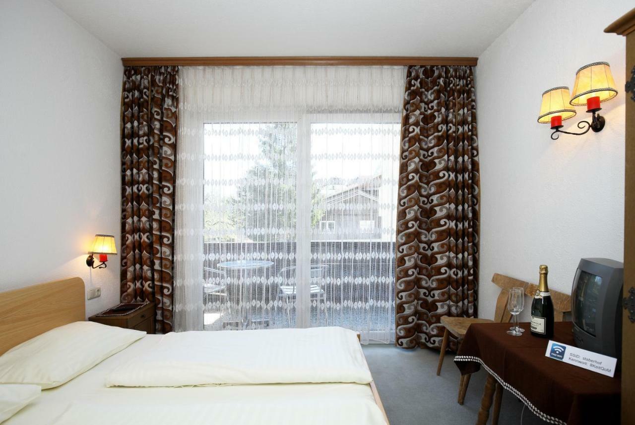 Dorfgasthof Hotel Staberhof Kellerberg Exteriör bild